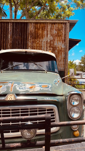 Slow rustic truck hits up Eumundi